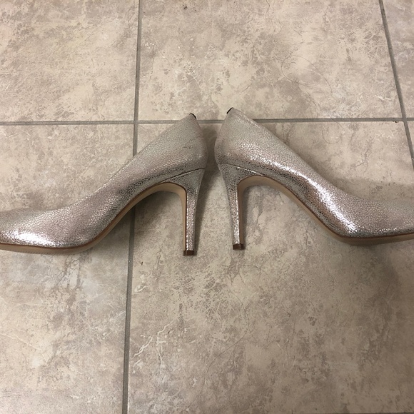 J.CREW Silver Sparkle Pumps - Picture 3 of 3